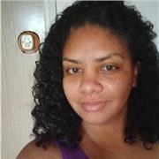 Doy clases de costura con máquinas industriales